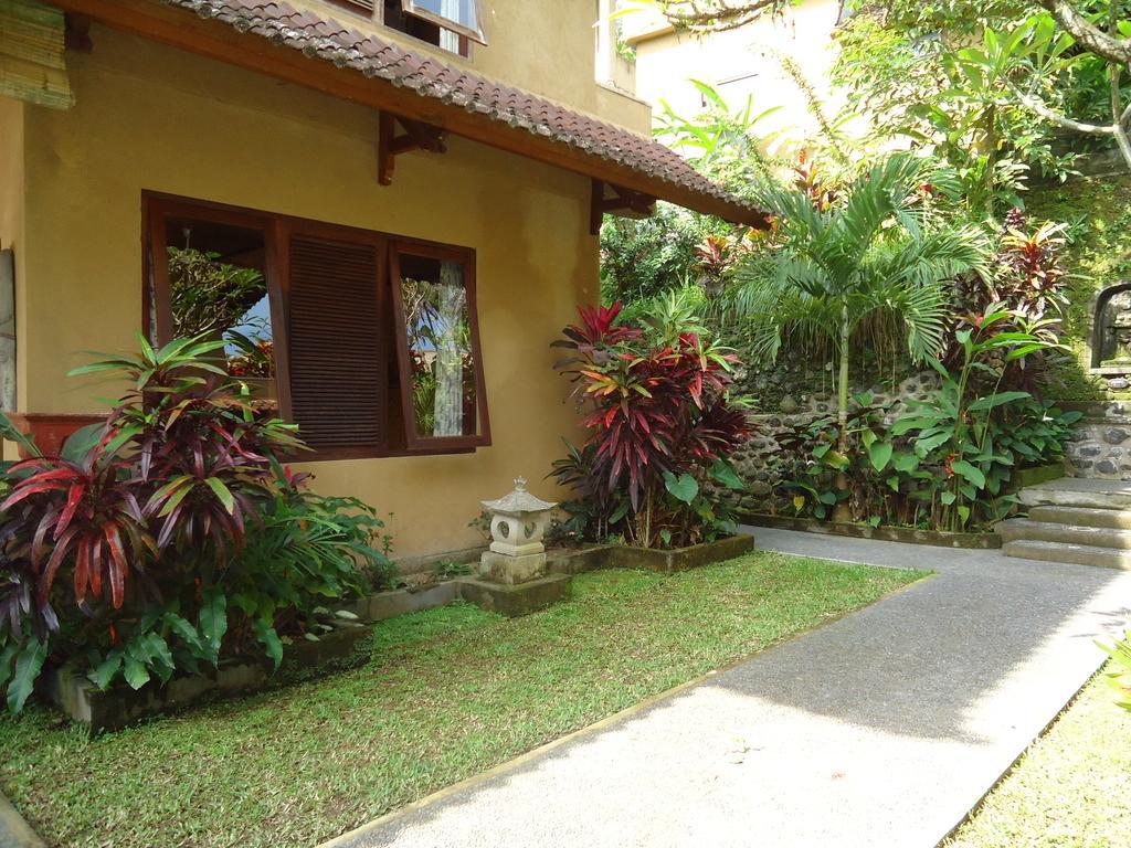 Sari Wangi Cottage Ubud Exterior foto